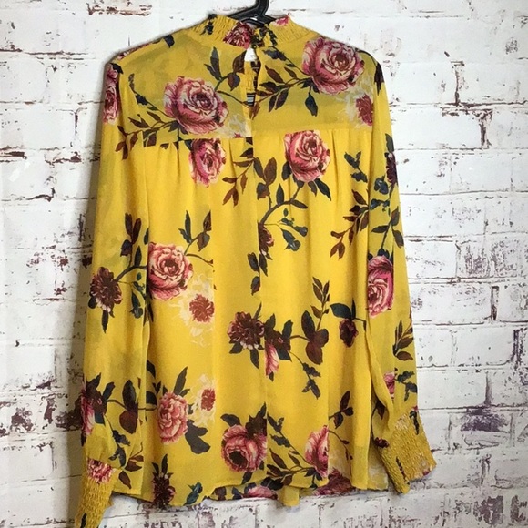 Ophelia Rose Floral Mustard Woman's Size Xtra Large Top - Picture 7 of 8